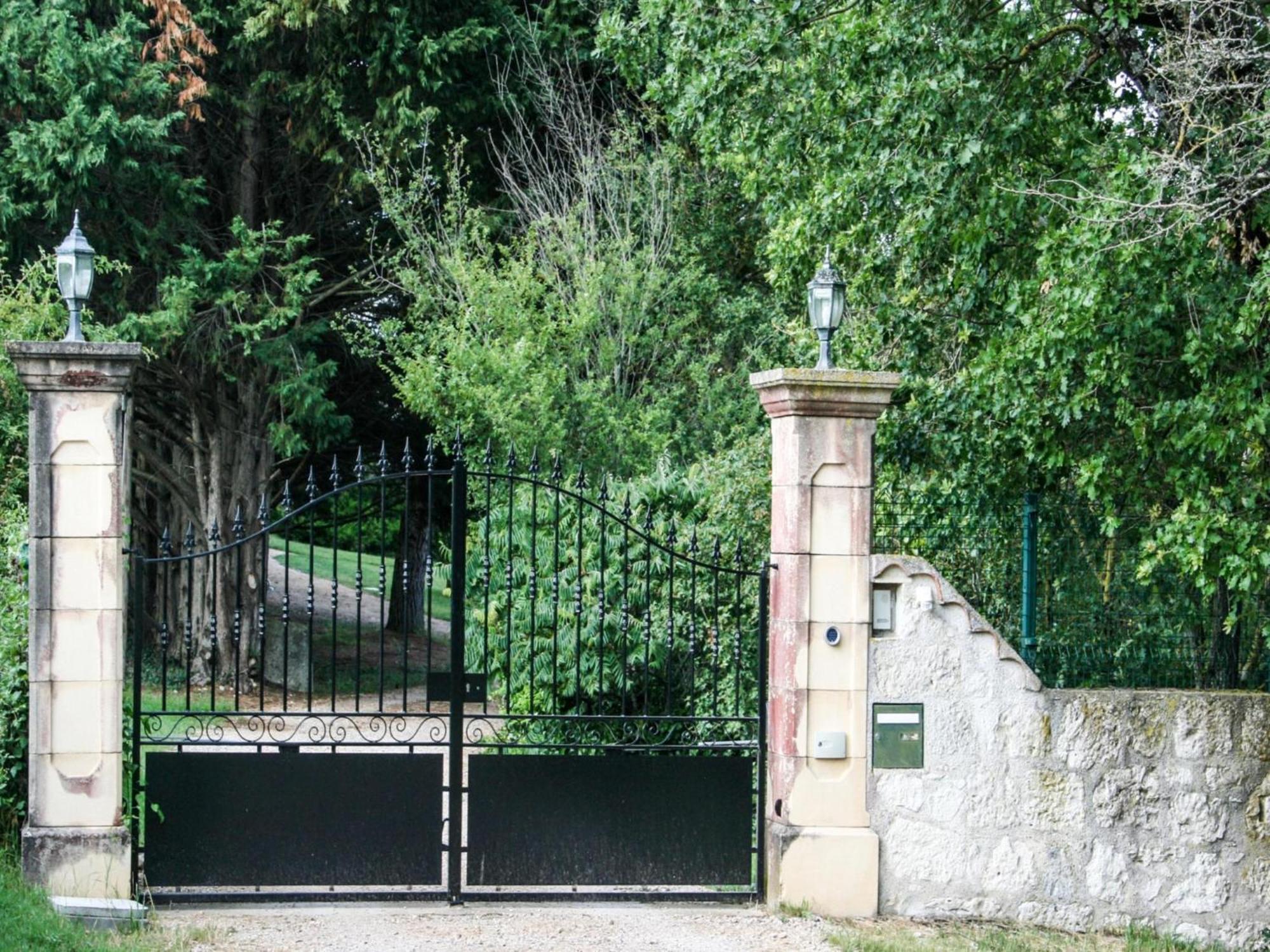 Gites de Saint Maurin Extérieur photo